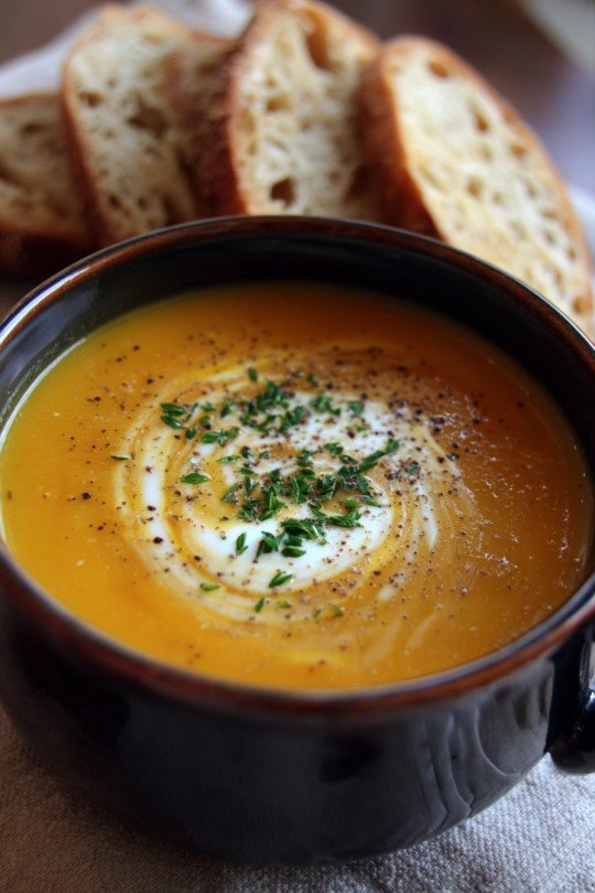 Simple Butternut Squash Soup