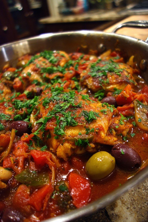 One-pan chicken cacciatore
